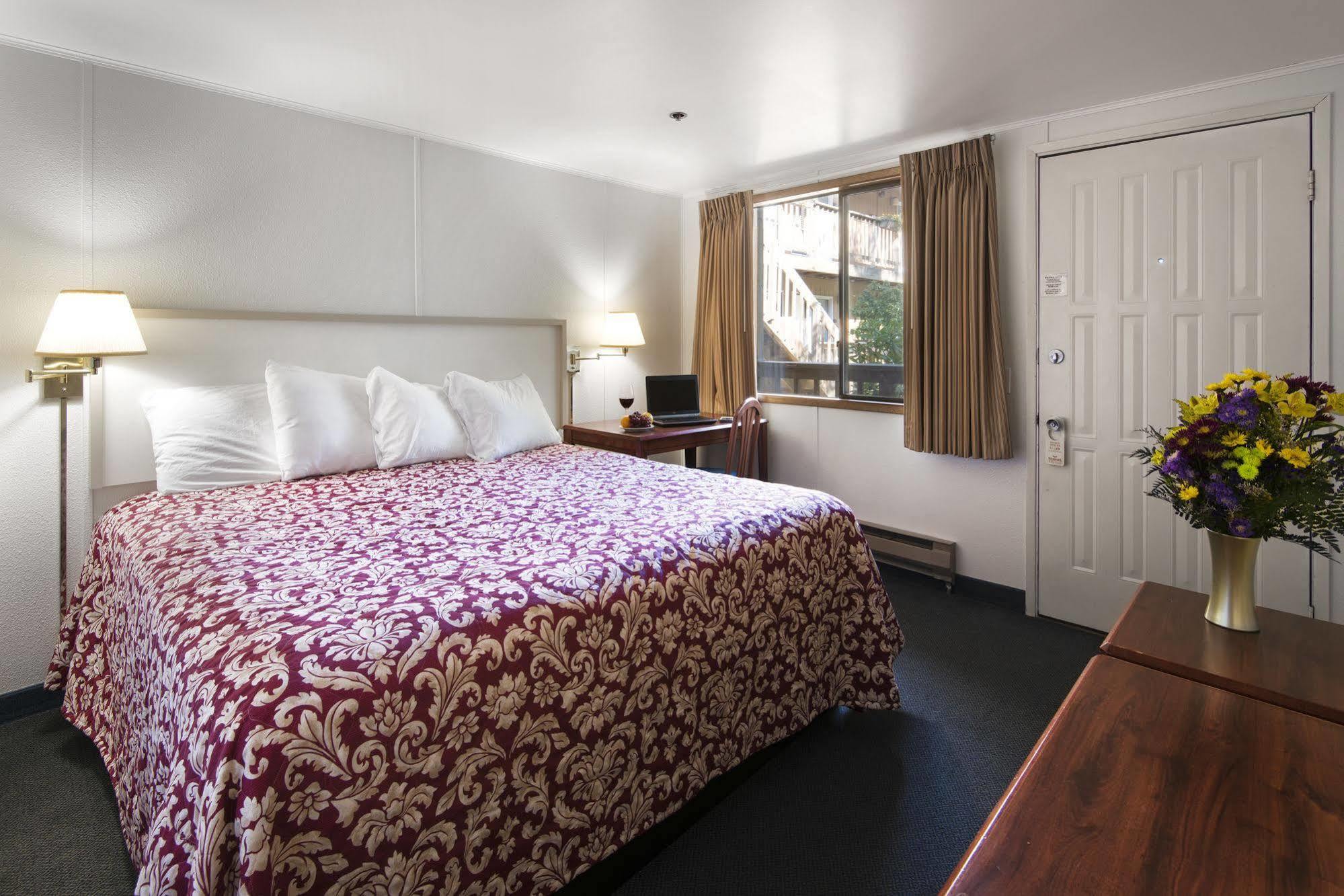 Holland America Skagway Inn Ngoại thất bức ảnh