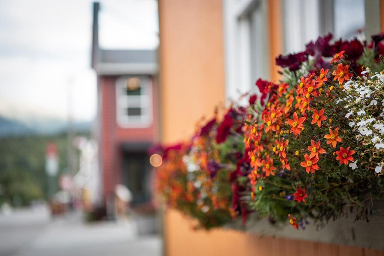 Holland America Skagway Inn Ngoại thất bức ảnh